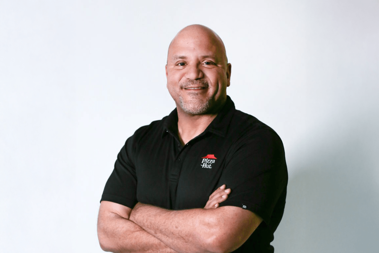 Pizza Hut: Συρρίκνωση ή αναδιάρθρωση στο εξωτερικό – Ο ελληνικός αστερίσκος