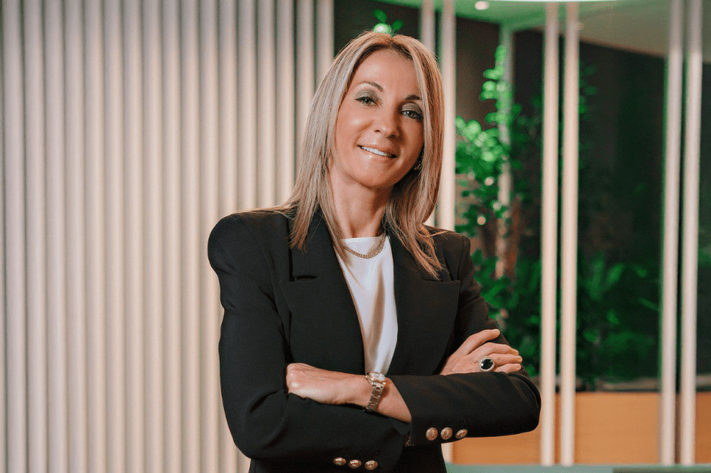 ΔΕΣΦΑ: Η Maria Sferruzza νέα CEO με 30 χρόνια διεθνούς εμπειρίας στον ενεργειακό τομέα