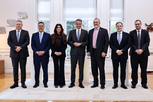 Μητσοτάκης για υπογραφές με Chevron: Η χώρα κάνει άλμα