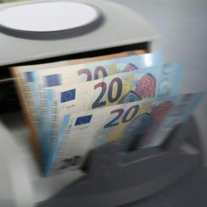 Καταθέσεις: Σε ελεγκτικό κλοιό οι λογαριασμοί – Ποια στοιχεία θα δίνουν οι τράπεζες