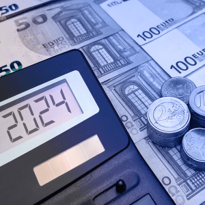 Μπλοκάκια: Πώς θα φορολογηθούν φέτος οι ελεύθεροι επαγγελματίες