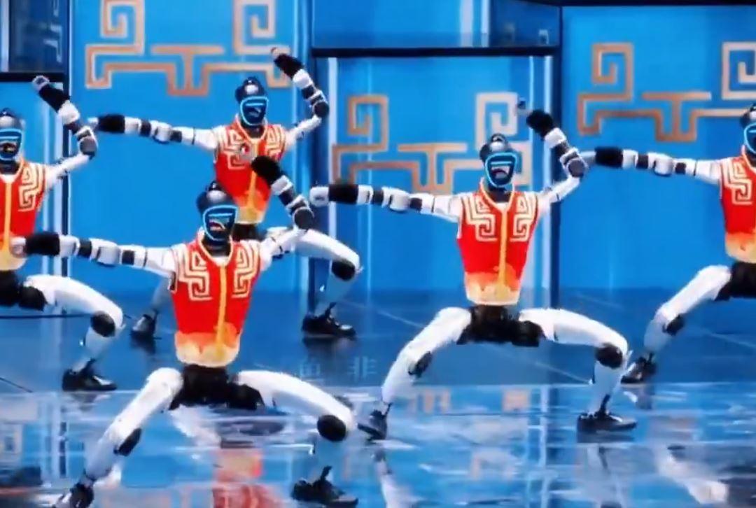 Ανθρωποειδή ρομπότ: Από τα viral παραπατήματα στα κουνγκ φου άλματα – Η ανατροπή της Κίνας