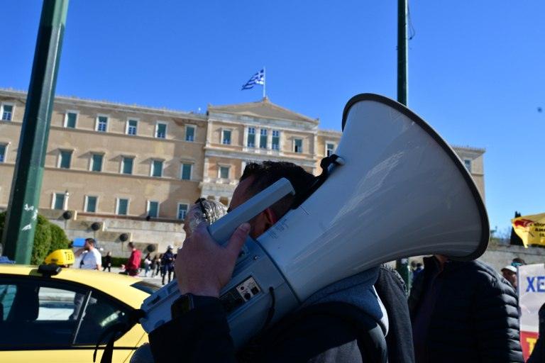 Ταξί: Συνεχίζεται για τρίτη ημέρα η απεργία στην Αττική
