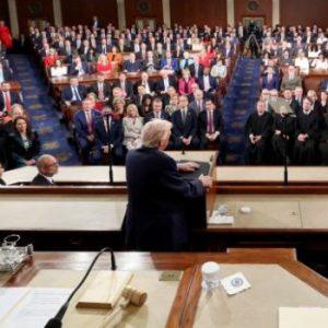 Τραμπ: Οι ΗΠΑ επέστρεψαν «πιο ισχυρότερες παρά ποτέ»