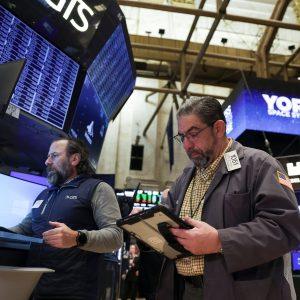 Wall Street: Εβδομάδα κερδών και στοιχεία απασχόλησης – Πώς θα «τεστάρουν» τις μετοχές