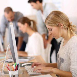 Τετραήμερη εργασία: Τι άλλαξε στις εργασιακές σχέσεις και το 13ώρο σε έναν εργοδότη