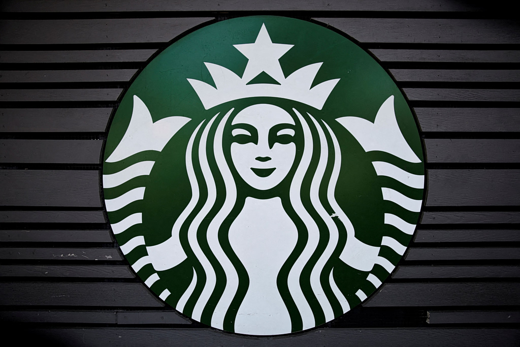 Starbucks: Απεργίες και συνδικάτα δοκιμάζουν τη διοίκηση