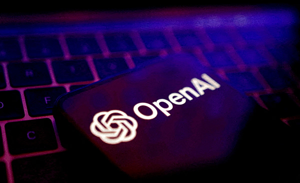 OpenAI: Μαζικές προσλήψεις και στροφή στις επιχειρήσεις για να καλύψει το χαμένο έδαφος