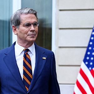 ΗΠΑ: Παύση κυρώσεων σε μέρος του ιρανικού πετρελαίου εν μέσω ανόδου των τιμών καυσίμων