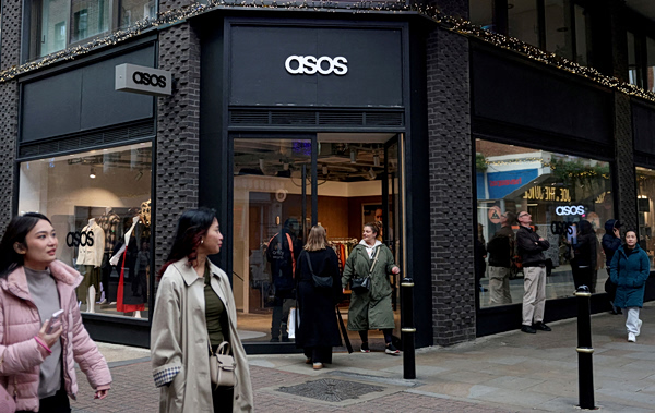 ASOS: Άλμα 50% στα κέρδη παρά την πτώση πωλήσεων – Τι αλλάζει στη στρατηγική της