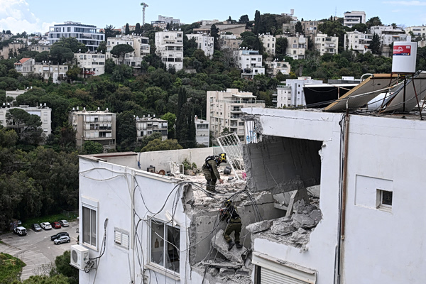 Ο Τραμπ θα καλέσει αραβικά κράτη να βοηθήσουν στη χρηματοδότηση του πολέμου