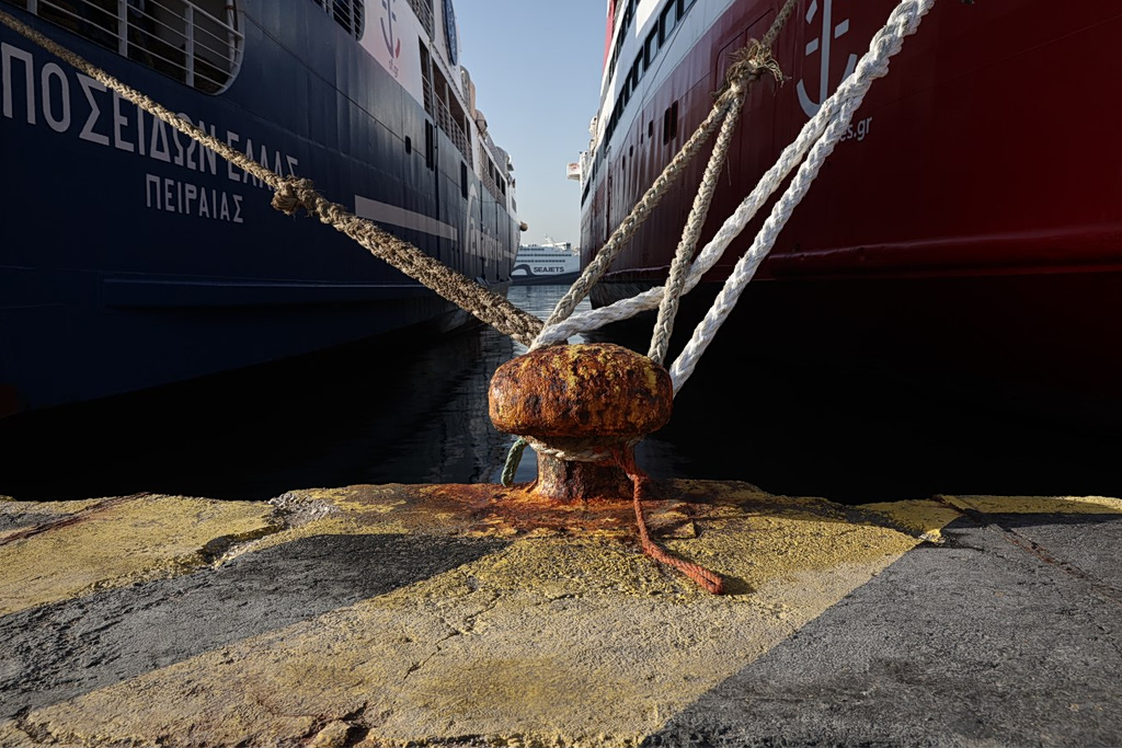 Μέση Ανατολή: Δεμένα τα πλοία στα λιμάνια – 24ωρη απεργία κήρυξε η ΠΝΟ