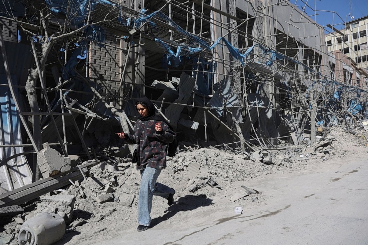 Έχουμε βυθίσει πάνω από 20 ιρανικά πλοία, λένε οι ΗΠΑ