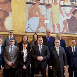 ΑΑΔΕ: Mνημόνιο συνεργασίας με Πάντειο και ΕΑΠ