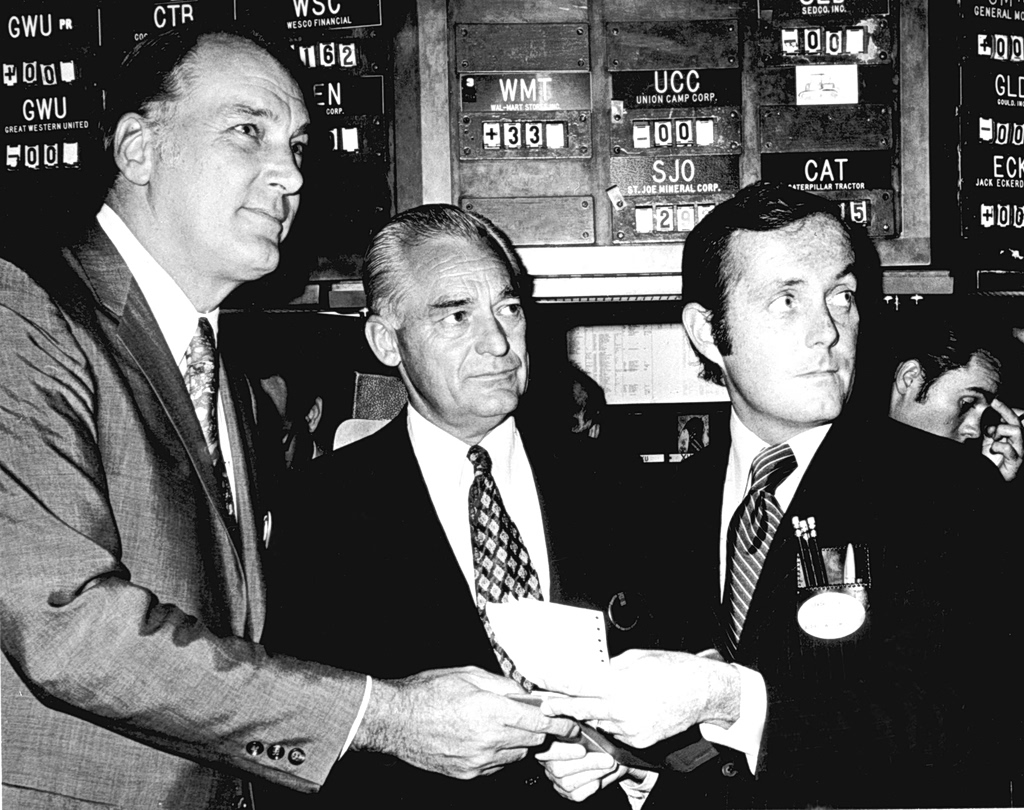 Ο κ. Σαμ στο NYSE