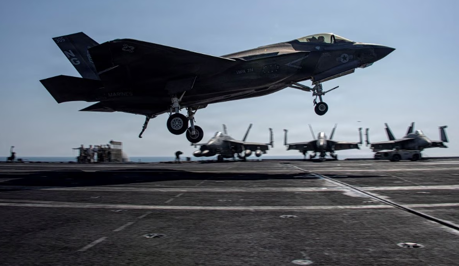 Pentagon Moving More Marines, Warships to Middle East