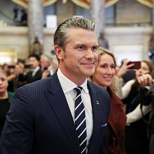 ΗΠΑ: «Ανοικτό» αφήνει τον προϋπολογισμό του πολέμου στο Ιράν ο υπουργός ΄Αμυνας