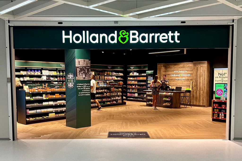 Fourlis: Συμφωνία με την Golden Age για τα Holland & Barrett
