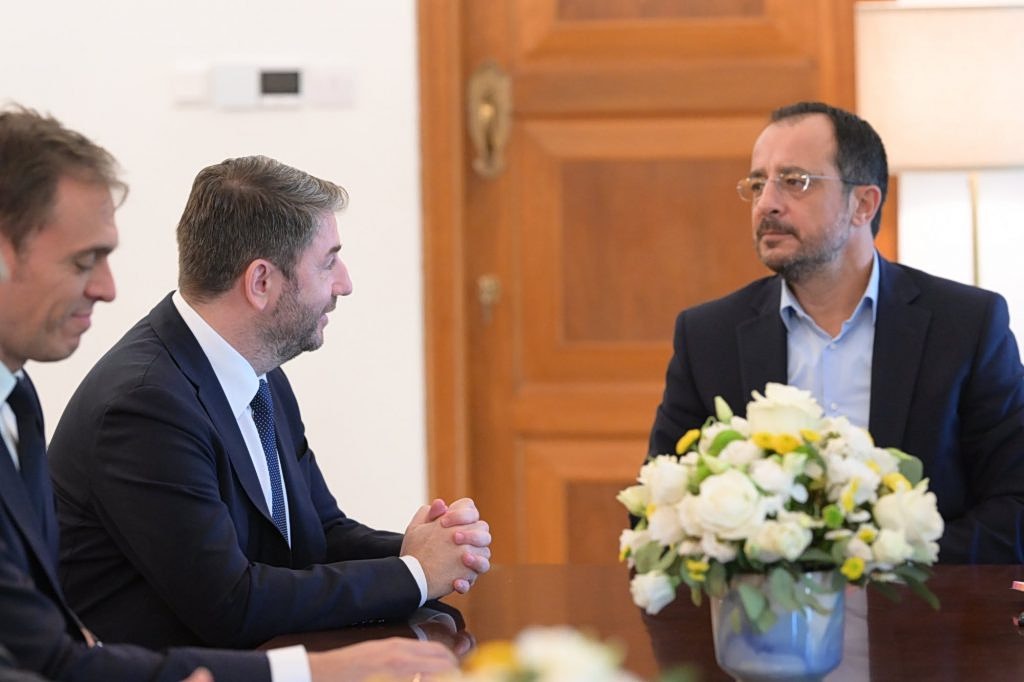 Ανδρουλάκης: Επικοινωνία με Χριστοδουλίδη για τη Μέση Ανατολή – «Η διπλωματία ο μόνος δρόμος»