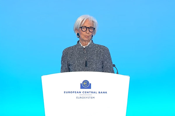 Λαγκάρντ: Τα τρία σενάρια της ΕΚΤ για τις επιπτώσεις από τον πόλεμο