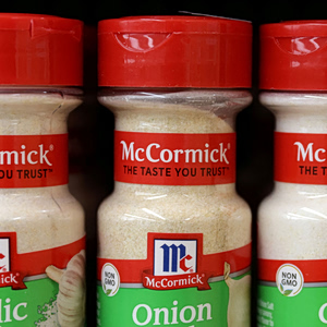 McCormick: Από τις καυτερές σάλτσες σε συμφωνία-μαμούθ με τη Unilever