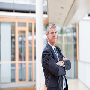 Τσακίρης (ΕΤΕπ): Νέες επενδύσεις σε ενέργεια, άμυνα και υποδομές φέρνει η γεωπολιτική αστάθεια