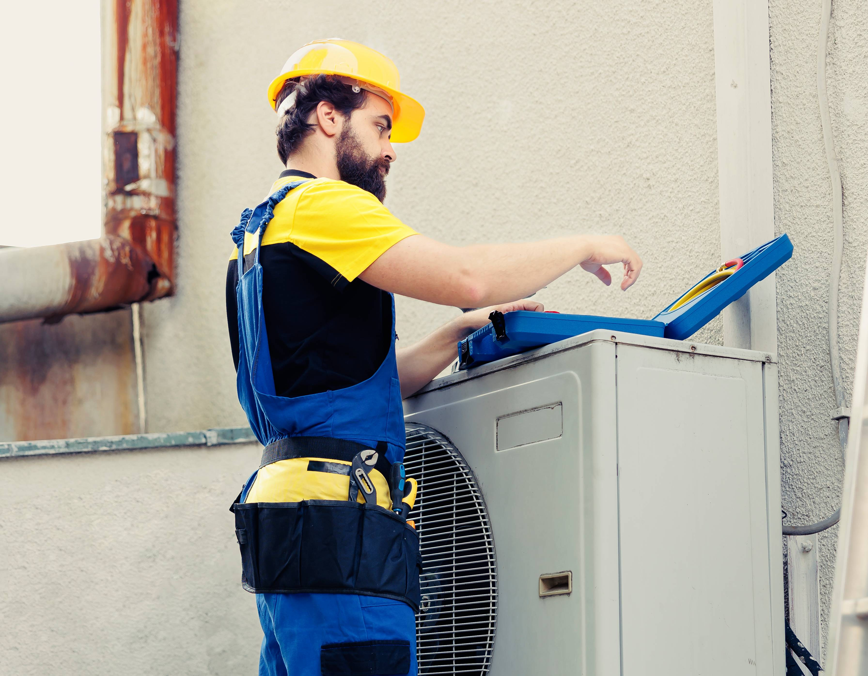 Βρετανία: Υποχρεωτικά φωτοβολταϊκά και αντλίες θερμότητας στις νέες κατοικίες