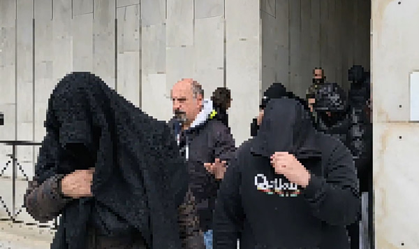 ΕΦΚΑ: Χλιδάτη ζωή για τα μέλη του κυκλώματος που εξαπατούσε το Δημόσιο