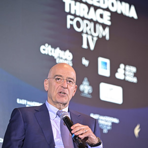 Δένδιας: Αν θέλουμε να είμαστε ασφαλείς πρέπει να αλλάξουμε τα πάντα στην άμυνα