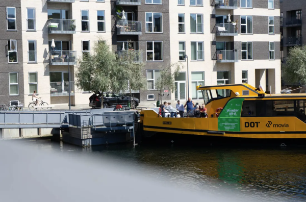 Φέριμποτ: Εκπέμπουν περισσότερη θειούχα ρύπανση από τα αυτοκίνητα σε αρκετές πρωτεύουσες της ΕΕ