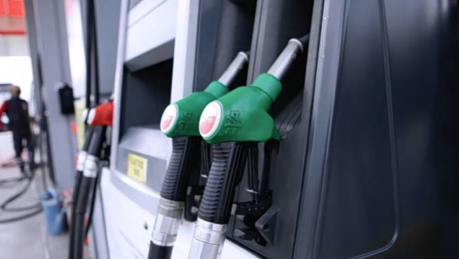 Iran war pushes Greece fuel prices to €2 per Liter