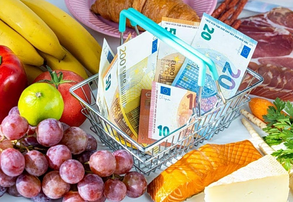 Eurostat: Inflation in Greece Climbs to 3% in February