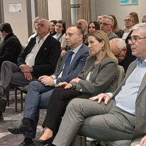 Κέλλας: Στρατηγικός πυλώνας ο ελληνικός οίνος