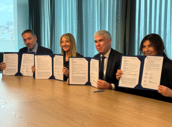 Κάθετος Διάδρομος: Συμφωνία Διαχειριστών και Κομισιόν