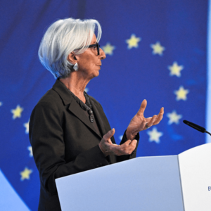 ΕΚΤ: Οι κινήσεις μετά την πρώτη αύξηση των επιτοκίων – Τα σενάρια