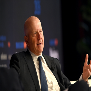 Σόλομον: Στο μικροσκόπιο η ιδιωτική πίστωση – Τι λέει για τον πόλεμο στη Μέση Ανατολή