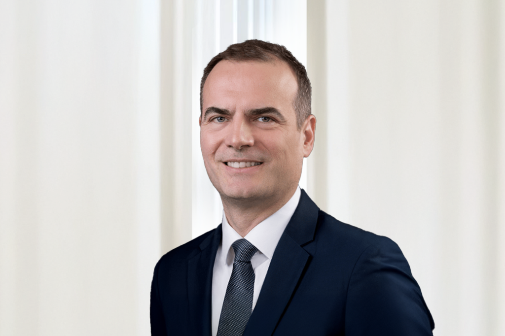 Παπαστράτος: Ο Γιώργος Μαργώνης αντιπρόεδρος της Philip Morris για τη ΝΑ Ευρώπη