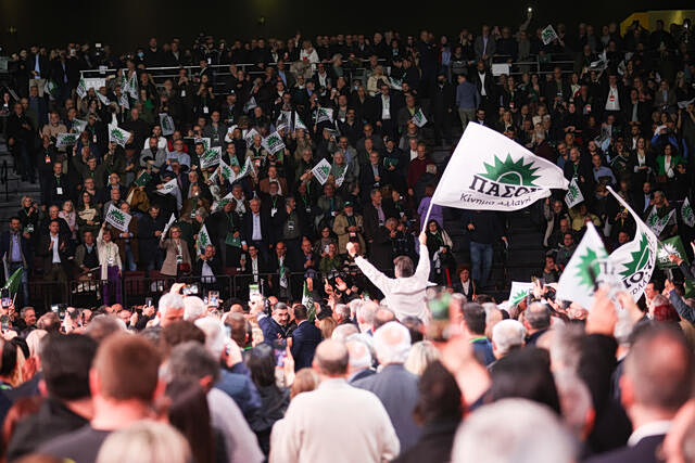 ΠΑΣΟΚ: Οι 20 πρώτοι στη νέα ΚΕ – Καρχιμάκης, Γλαβίνας, Διαμαντοπούλου στην πρώτη τριάδα