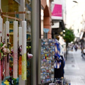 Πάσχα 2026: Τι πρέπει να γνωρίζετε για το εορταστικό ωράριο