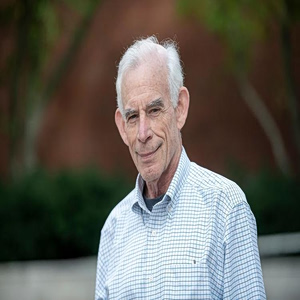 Christopher A. Sims: «Εφυγε» ο νομπελίστας οικονομολόγος που άλλαξε την μακροικονομική πολιτική