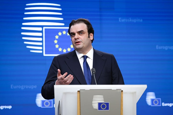 Europe Must Build Its Own Silicon Valley, Says Eurogroup Chief