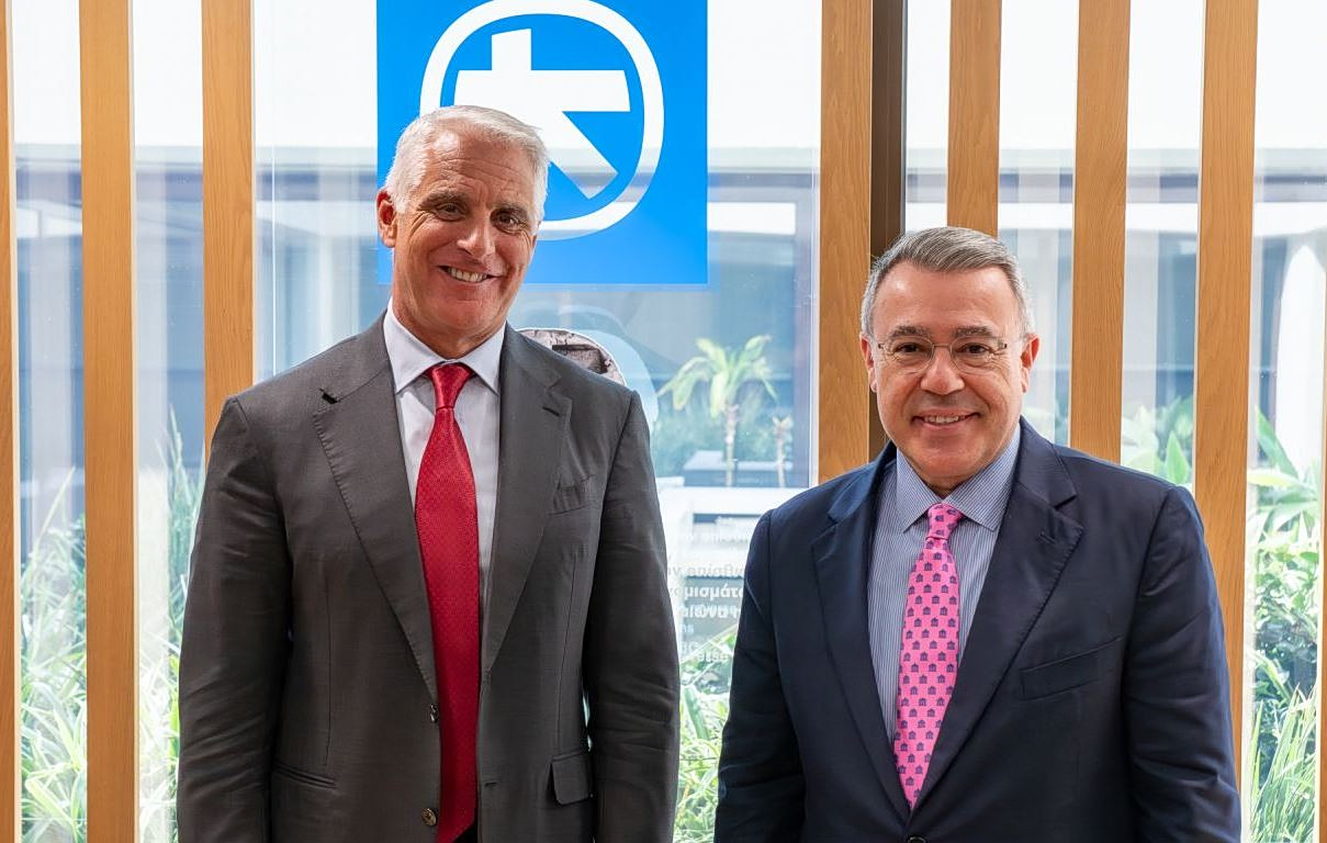 Alpha Bank: Στην Αθήνα σε επίσκεψη εργασίας ο Andrea Orcel – Το μήνυμα Ψάλτη