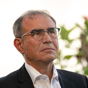 Ρουμπινί: Προειδοποιεί για επανάληψη του στασιμοπληθωρισμού του ’70