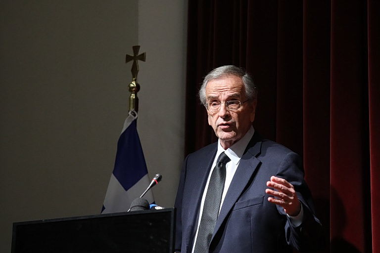 Σαμαράς: Προειδοποιητικές «βολές» στην κυβέρνηση με το βλέμμα στην Κύπρο