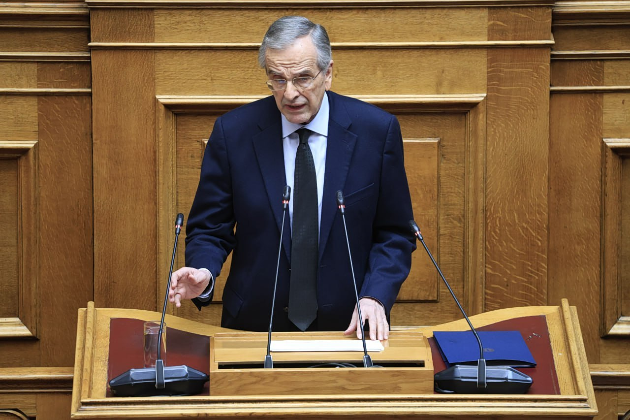 Σαμαράς: Το δόγμα του ρηχού και «όπου φυσάει ο άνεμος» στην εξωτερική πολιτική