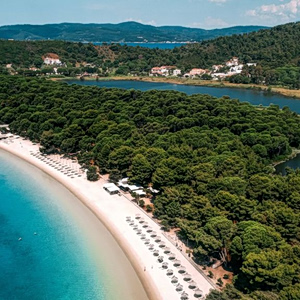 Σκιάθος: Οργανωμένη στρατηγική τουρισμού για άτομα στο φάσμα του αυτισμού