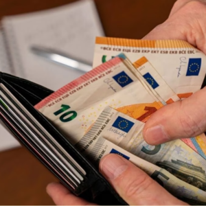 Συντάξεις: Πότε θα καταβληθούν – Οι οριστικές ημερομηνίες