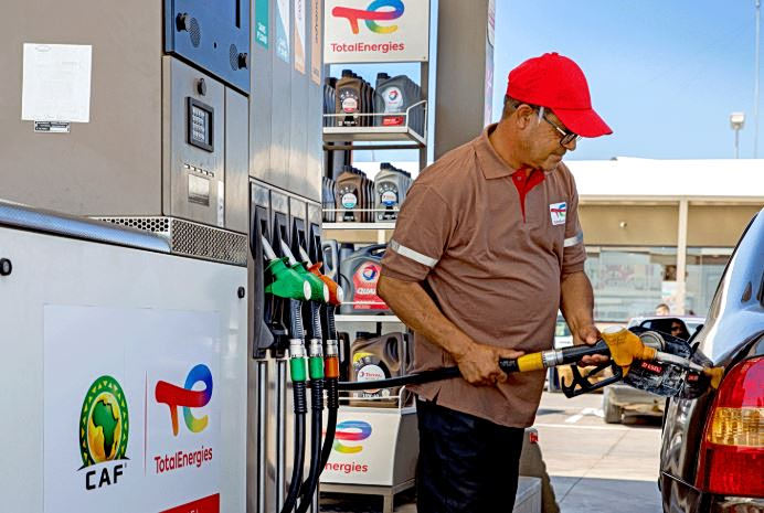 Ακριβή βενζίνη: Οι Γάλλοι φουλάρουν στην Ισπανία και οι Γερμανοί στη… Γαλλία