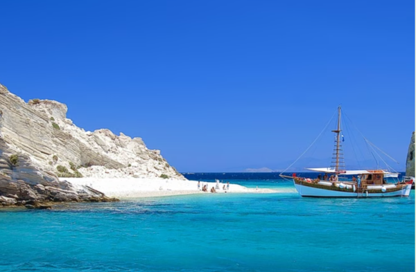 Τουρισμός: Αβεβαιότητα ένα βήμα πριν από την εκκίνηση