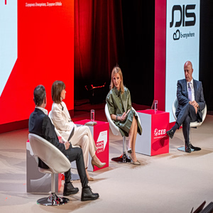 Τραυλού: Να αλλάξει ο τρόπος με τον οποίο η ναυτιλία αντιμετωπίζει επαγγελματικά τη γυναίκα